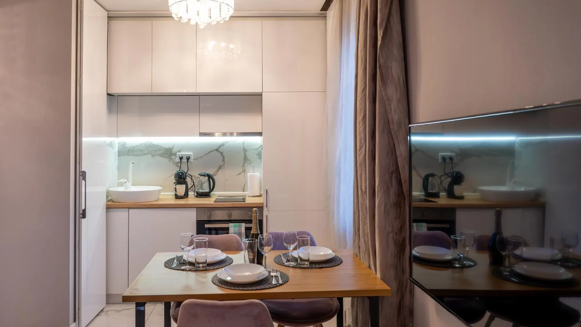 Luxury Studios In Top Center Sofia Apartment