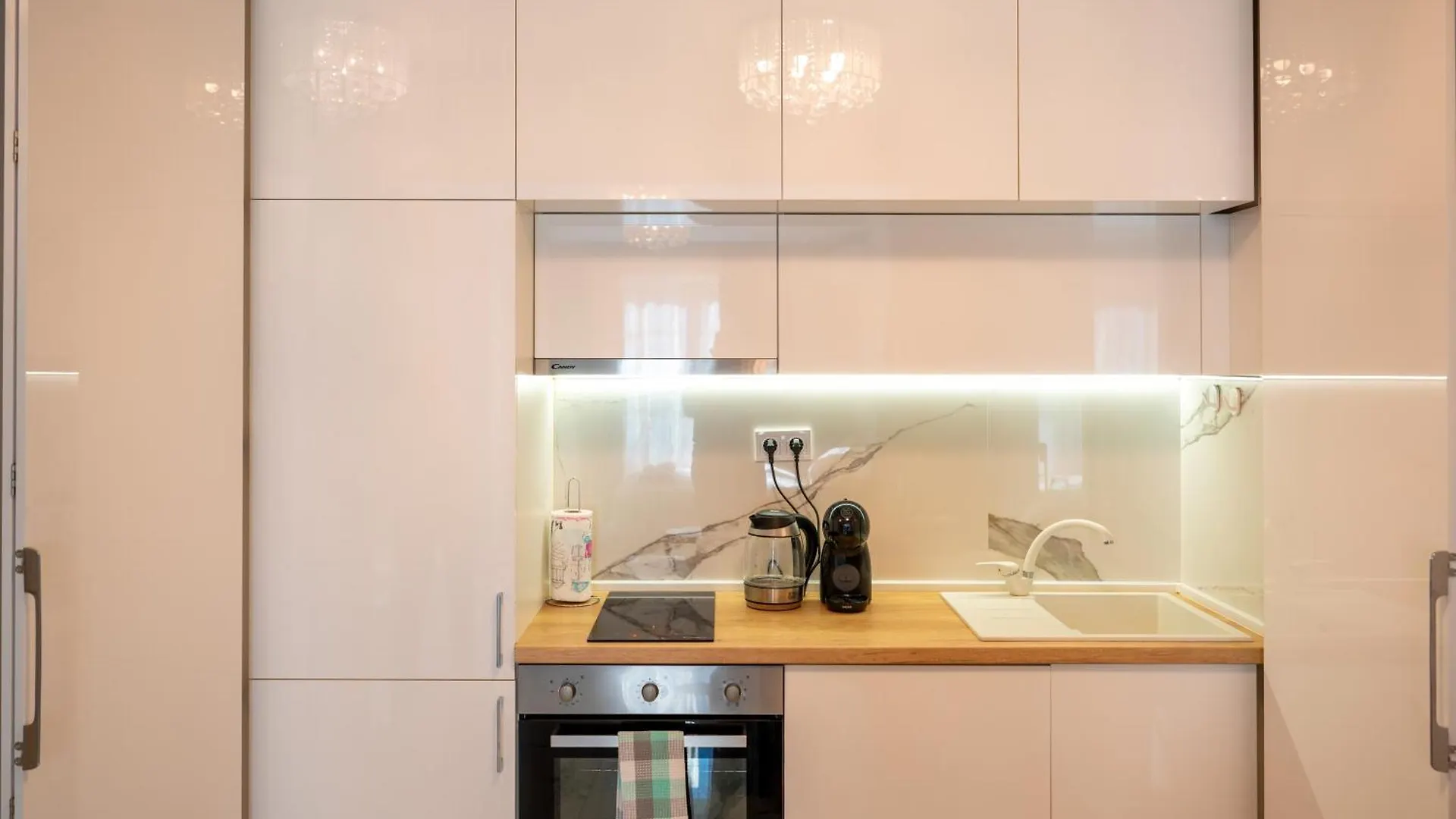 Luxury Studios In Top Center Sofia