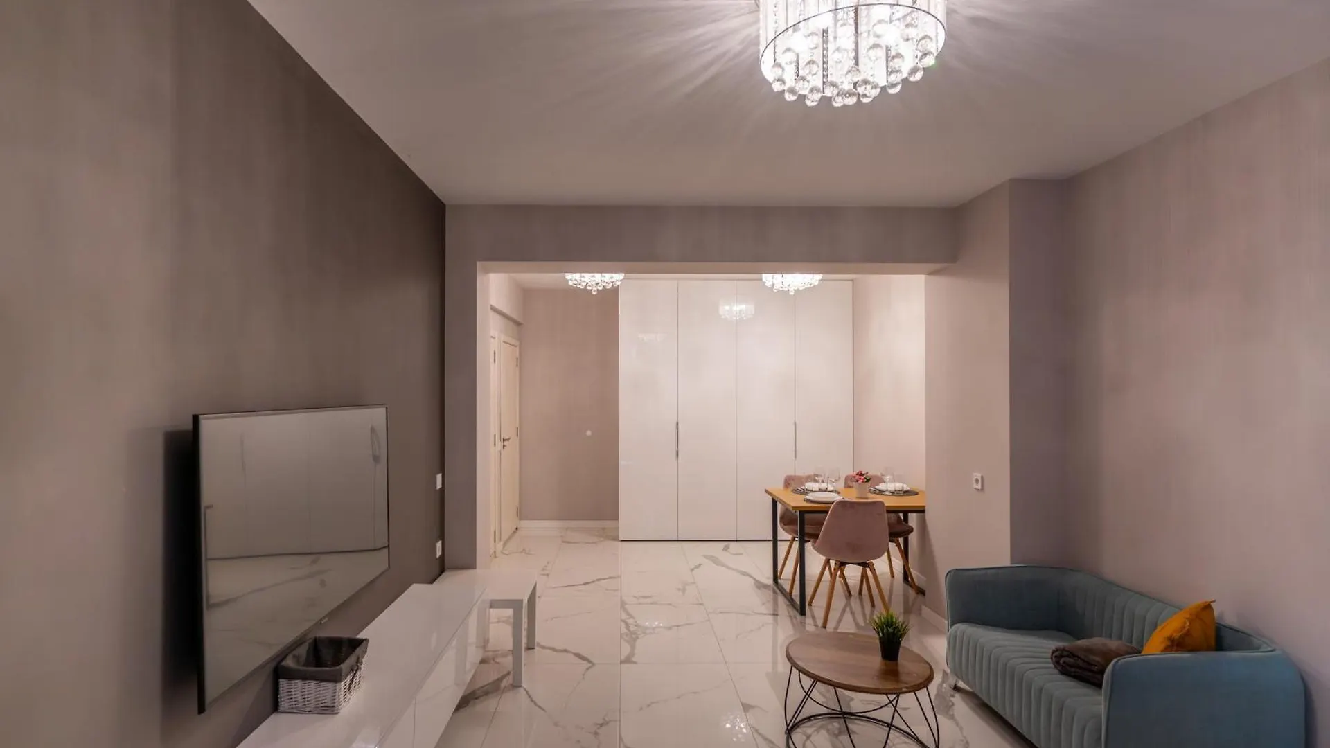 Luxury Studios In Top Center Sofia Apartment